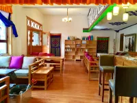 Mysterious Langmusi Hostel