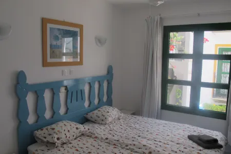 Harbour n 233 Playa de Mogan by El Sirocco