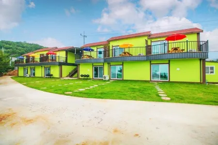 Goheung Maldives Pension