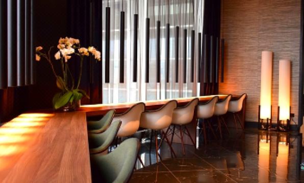 4. 반 데어 발크 ..