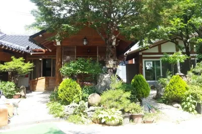 Hamyang Stone House Pension Hotels near Hanshin Valley