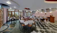 Suman Royal Resort Hotels in Kausani