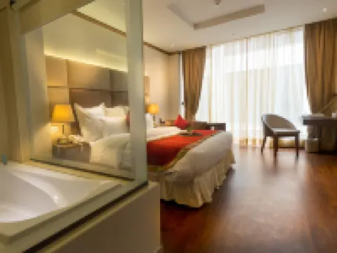 ラクサス グランド ホテル ラホールのホテル