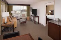 DoubleTree by Hilton Hotel Boston Bayside Hotels in Suffolk County