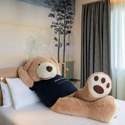 نوفوتل مدريد سيتي لاس فينتاس Hotels near سيوذاذ لينيال