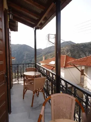 Kazas Luxury Hotel di 