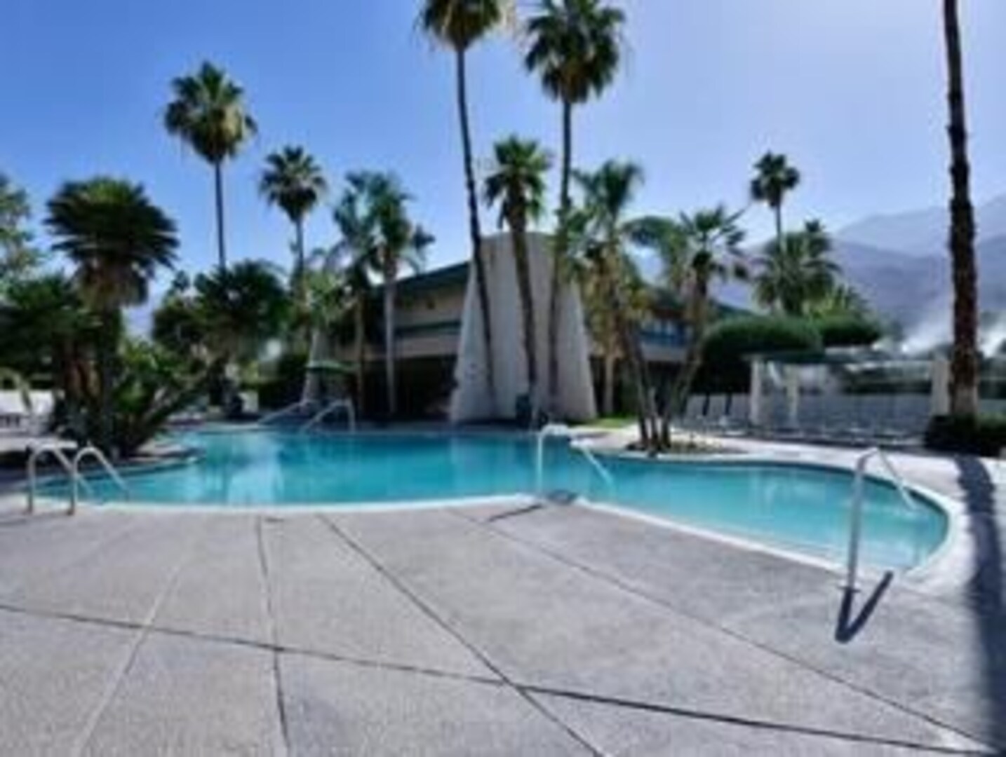 Travelodge by Wyndham Palm Springs