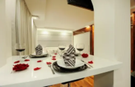 主街一室公寓及客房 酒店