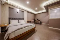 Gumi Wonpyeong-Dong Hotel Khan