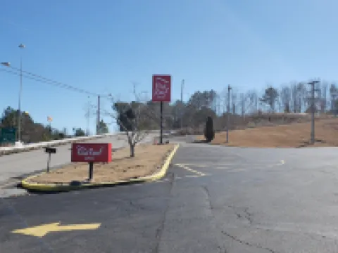 Red Roof Inn Cullman Hotels in Cullman