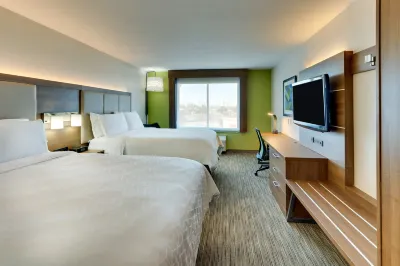 Holiday Inn Express & Suites Lake Worth NW Loop 820