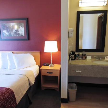 Red Roof Inn Fargo - I-94/ Medical Center