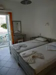 Small Apartment for 3 Pers 70Meters from the Beach