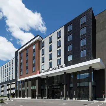Hilton Garden Inn Madison Downtown Hotels near Monroe Street Madison