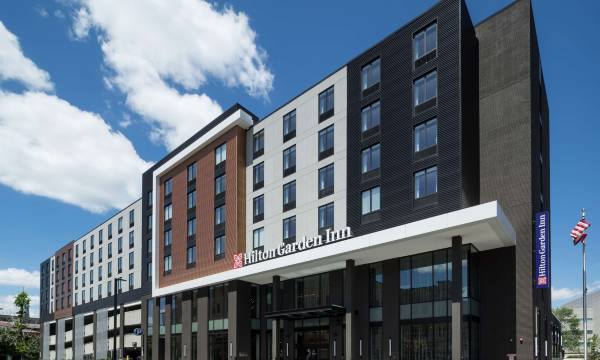 Hilton Garden Inn Madison Downtown
