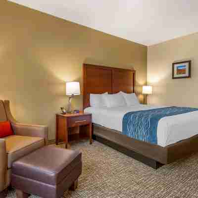 Comfort Inn Rooms