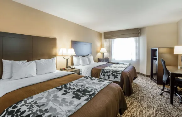 普羅沃近大學舒眠套房酒店