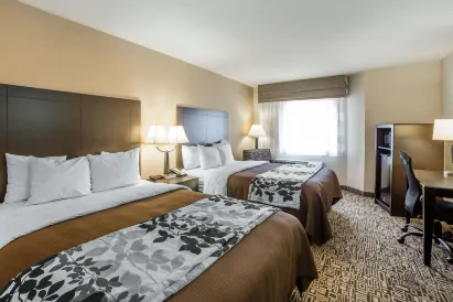 普羅沃近大學舒眠套房飯店