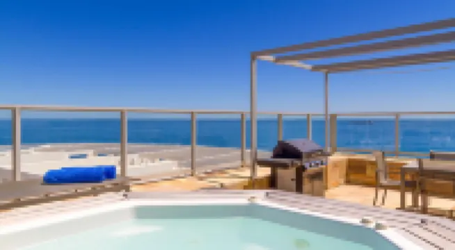 Peninsula All Suite Hotel by Dream Resorts