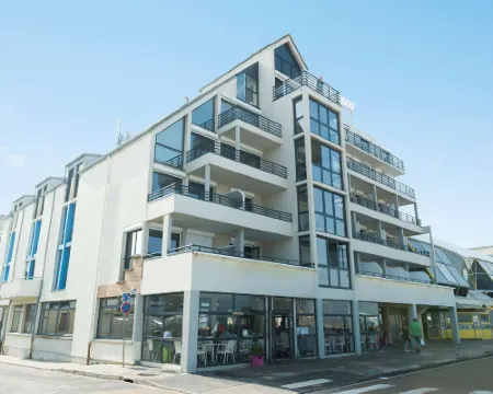 The Originals Boutique Hôtel Neptune Berck-Sur-Mer Hotels in Berck