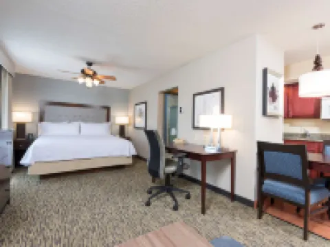 Homewood Suites by Hilton Indianapolis Northwest Hotels near Holliday Park