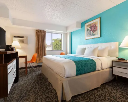 Howard Johnson by Wyndham Billings Hotels in Billings