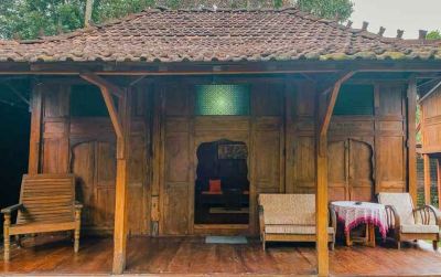 Public Areas Ethnic Room at Omah Limasan by Omah Bungah Photo