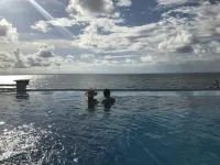 Paraiso Rainforest and Beach Hotel - piscine