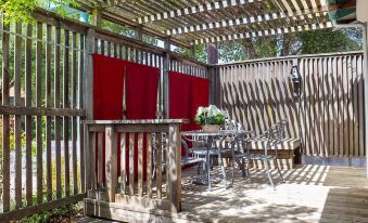 The Bonnie Inn Unit 6 - Housity