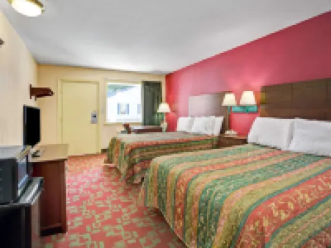 Days Inn by Wyndham Elizabeth City Hotels in Pasquotank County