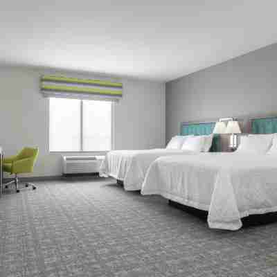 Hampton Inn by Hilton O'Fallon Rooms