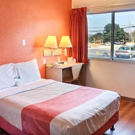 Motel 6 Atascadero, CA