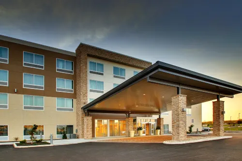 Holiday Inn Express & Suites FINDLAY NORTH by IHG - Gym