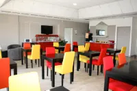 Fasthotel Vendome - Breakfast