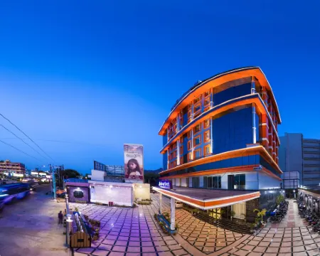 Hotel Benzz Park - Vellore Hoteles en Distrito de Vellore