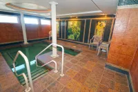Masterpiece Hotel - Hot Tub
