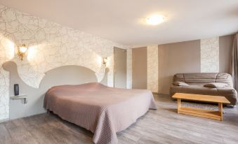 Logis Spa Hotel Restaurant de La Poste