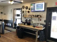 Auberge d'Anjou-Sūrya Café Hotels in Bathurst