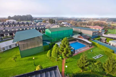 Hotel Auditorio Santiago & Spa Các khách sạn gần Campus de Lugo USC