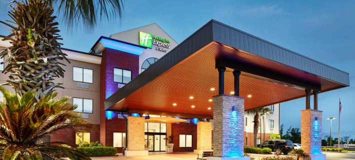 Holiday Inn Express & Suites PANAMA CITY-TYNDALL by IHG Hotels in Bay County