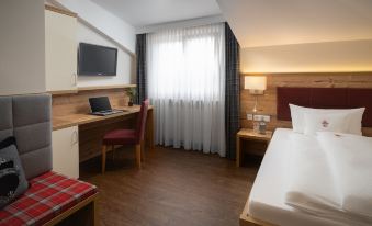 Ringhotel Winzerhof - Housity