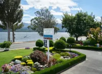 Radfords on the Lake