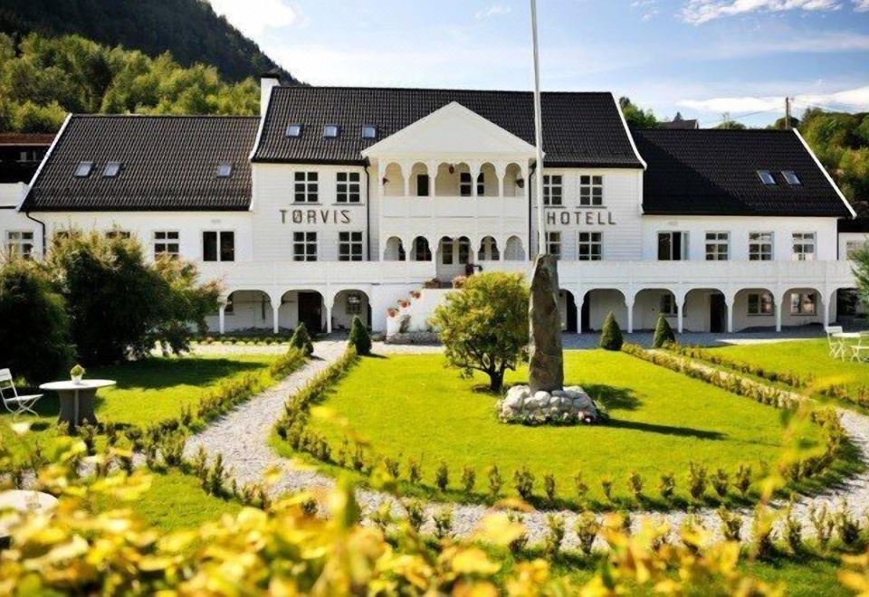 hotel overview picture