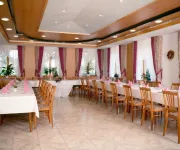 Gasthof Linden & Wildkräuterhotel Hotels in Colmberg