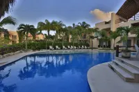 Coral Maya Stay Suites Hotels in Puerto Aventuras