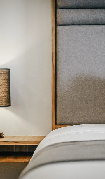 ห้องดีลักซ์ เตียงใหญ่ 1 เตียง