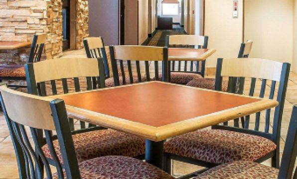 Comfort Inn & Suites Midtown