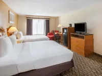 Baymont by Wyndham Canton Hotels in Canton