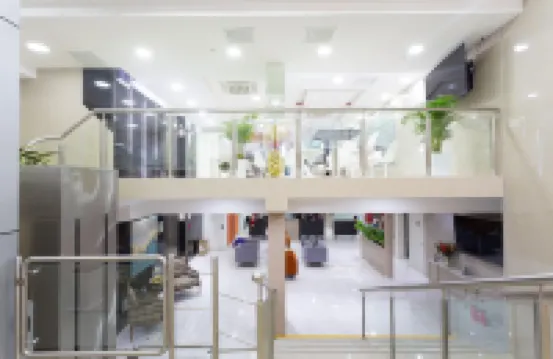 Howard Johnson by Wyndham Lima Miraflores Art House