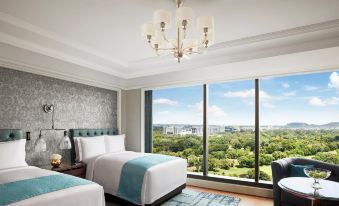The Ritz-Carlton, Pune